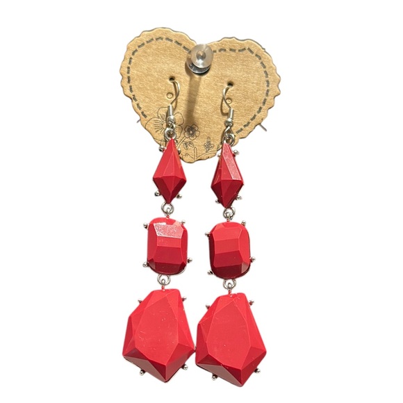 Elevate Your Style with Geo Getaway Red Gemstone Earrings - Picture 3 of 3